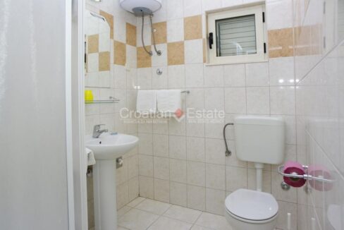 croatia-brac-bol-business-premises-sale(108)