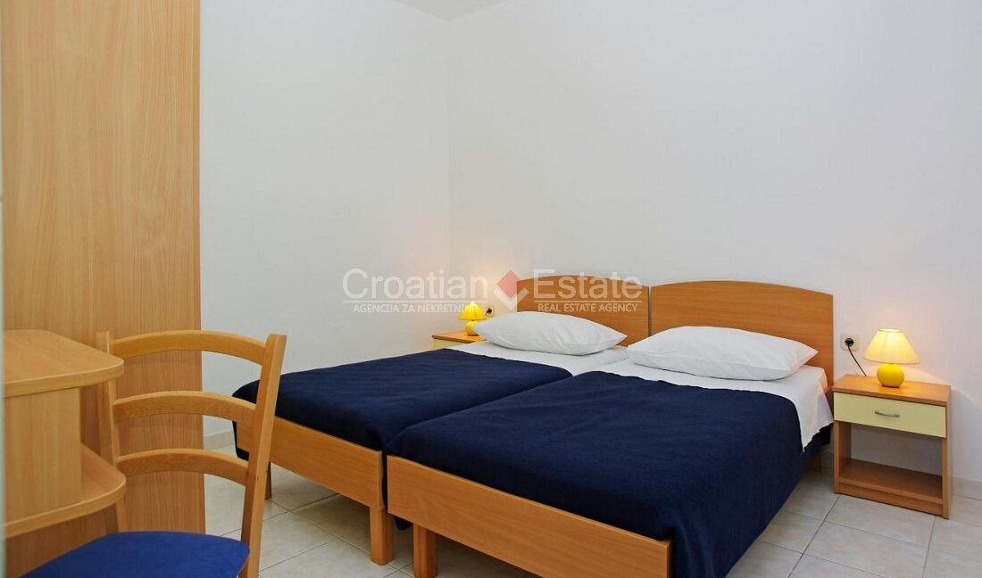 croatia-brac-bol-business-premises-sale(112)