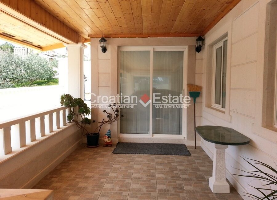 croatia-brac-house-sea-view-sale(104)