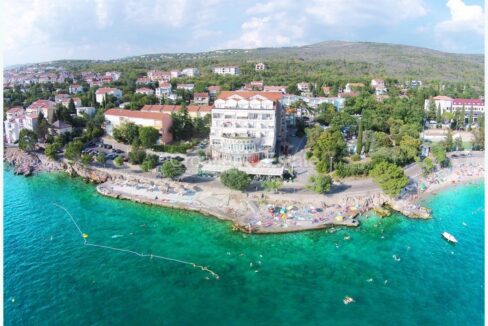 croatia-crikvenica-hotel-seafront-sea-view-sale(101)