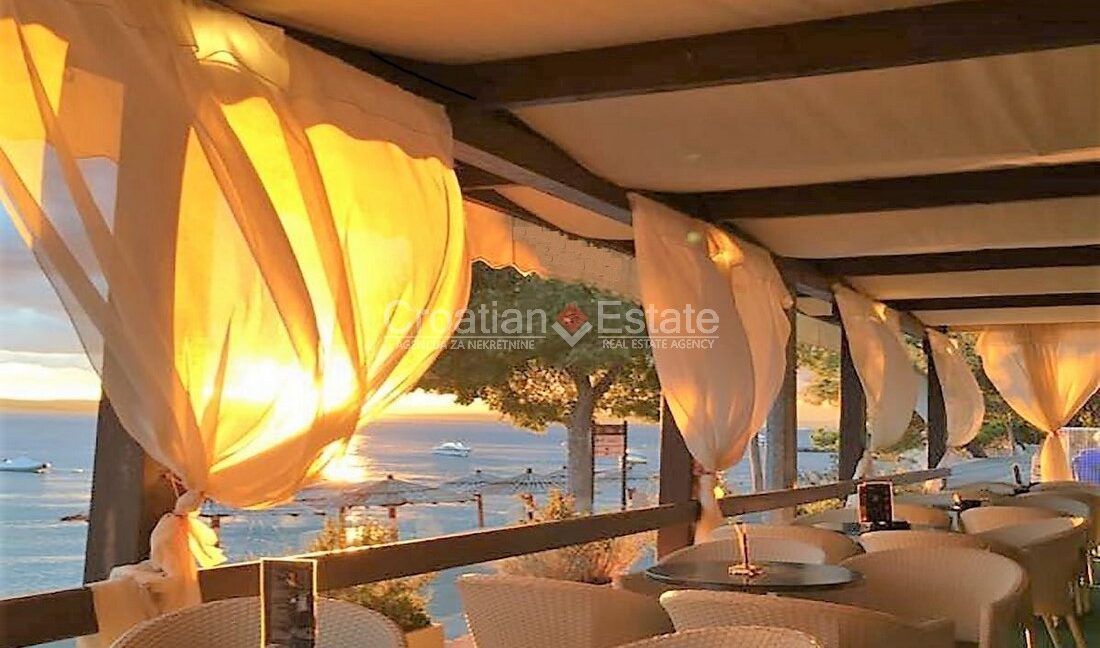 croatia-crikvenica-hotel-seafront-sea-view-sale(109)